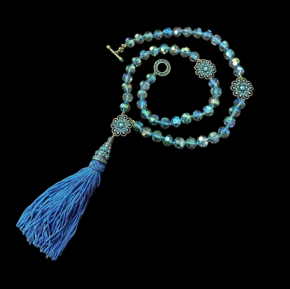 Heidi Daus Dreams do come True Tassel drop Necklace in Aqua Blue (* Legacy Pc)